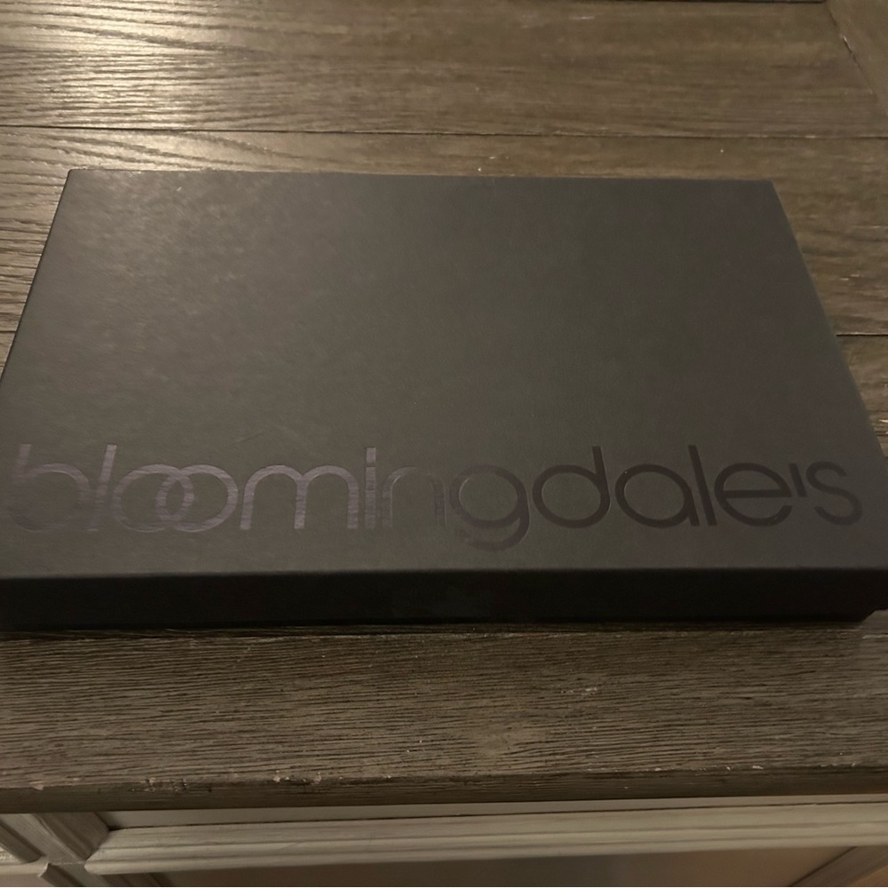 Various Gift Boxes - Picture 6 of 6